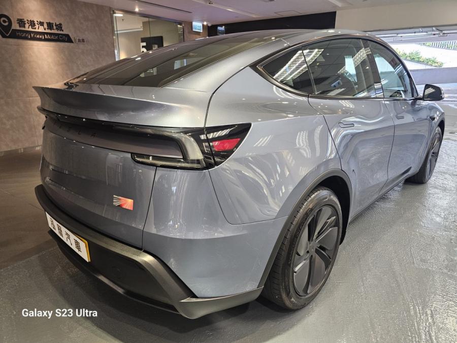 MODEL Y RWD - Image 6