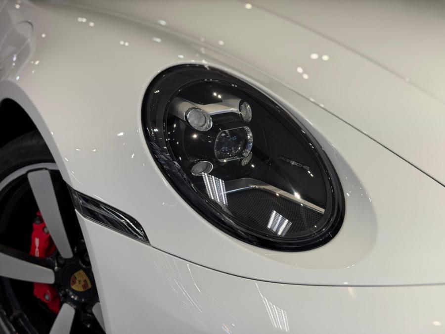 911 992 Targa 4S - Image 3