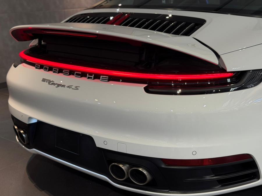 911 992 Targa 4S - Image 6