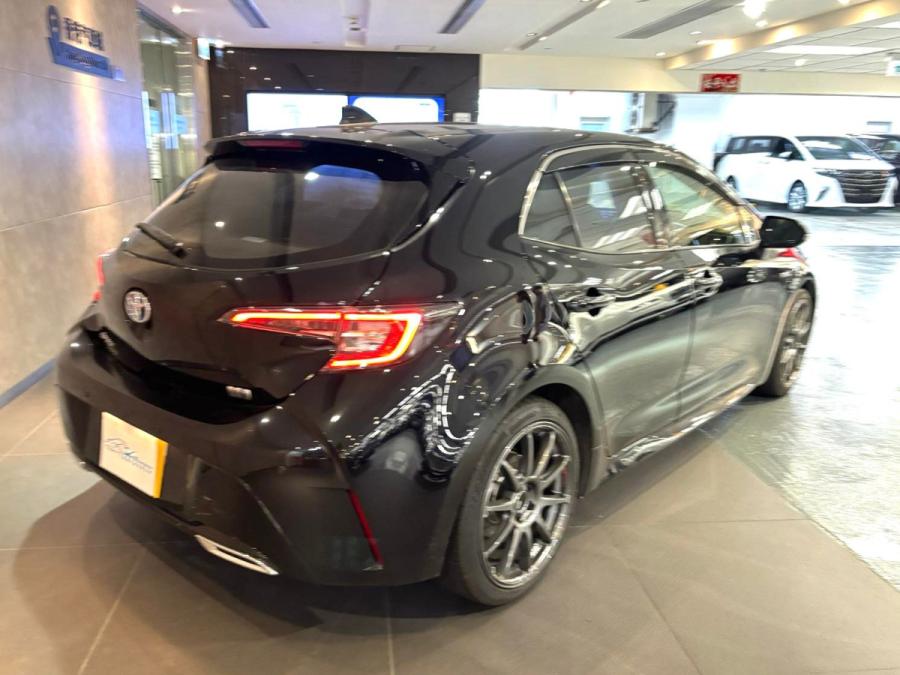 Corolla Sport Hybrid - Image 2