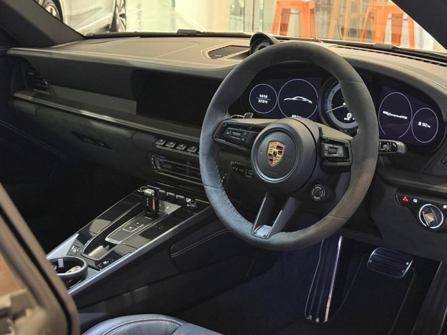 911 Carrera GTS 992.1 - Image 3