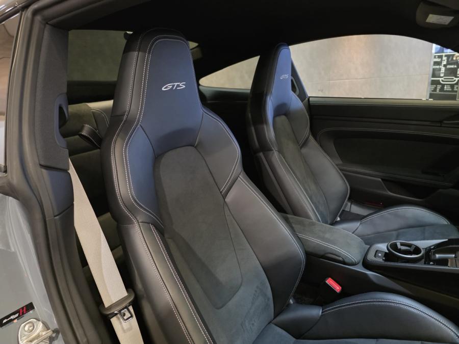 911 992 CARRERA GTS - Image 8