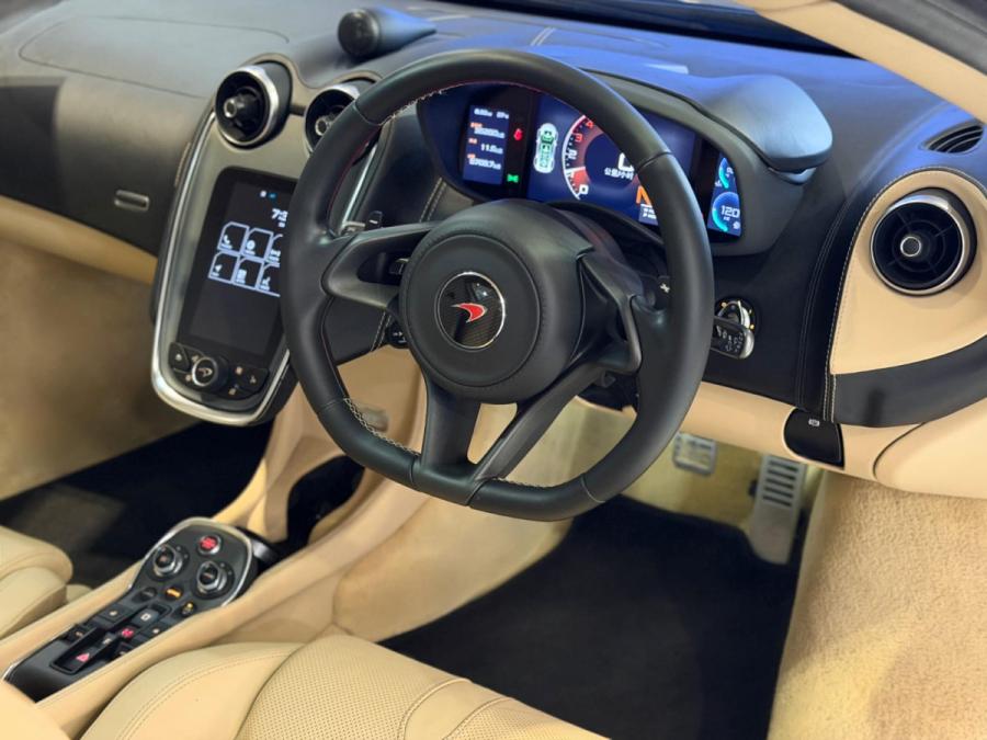 570GT - Image 5