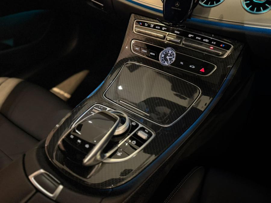 E200 AMG COUPE - Image 10