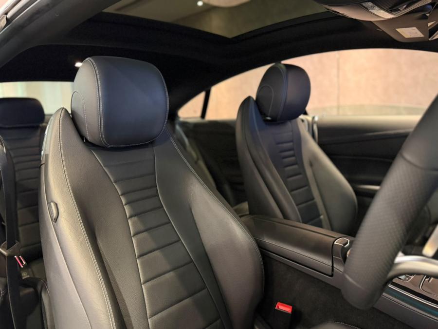 E200 AMG COUPE - Image 12