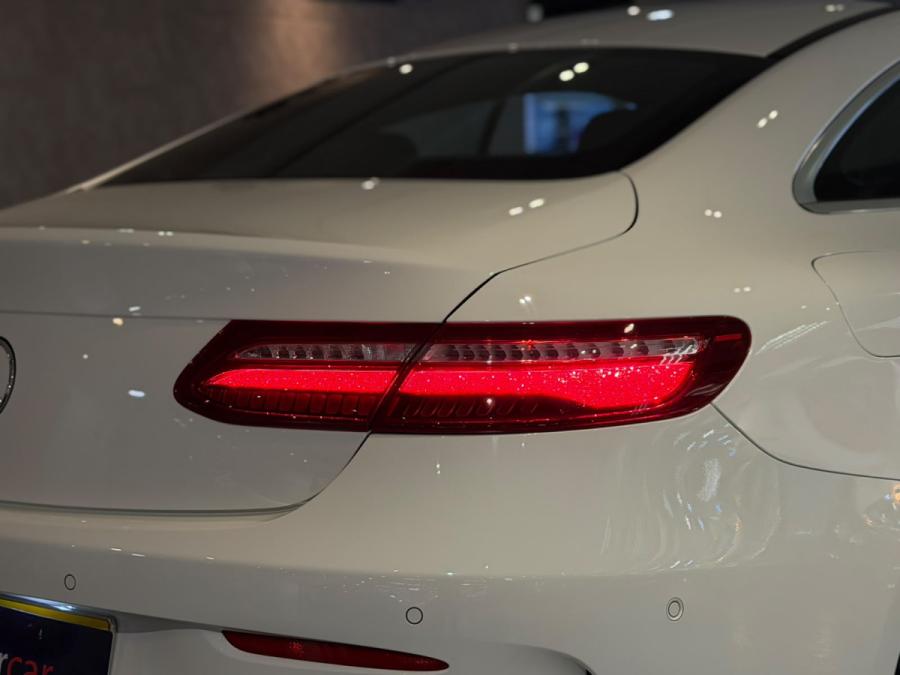 E200 AMG COUPE - Image 7