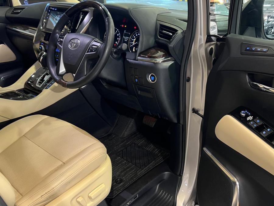 ALPHARD 350GF - Image 5