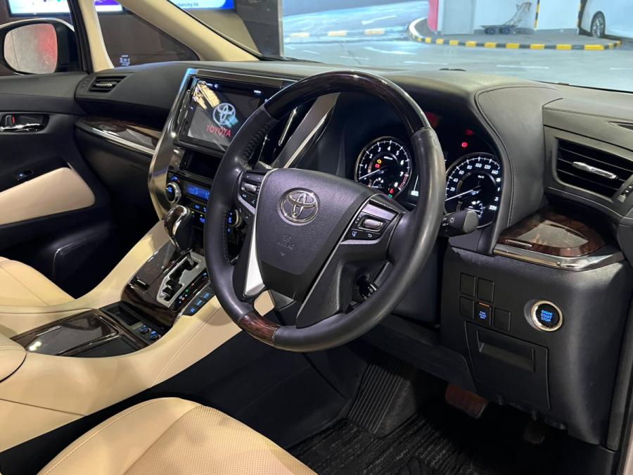 ALPHARD 350GF - Image 6