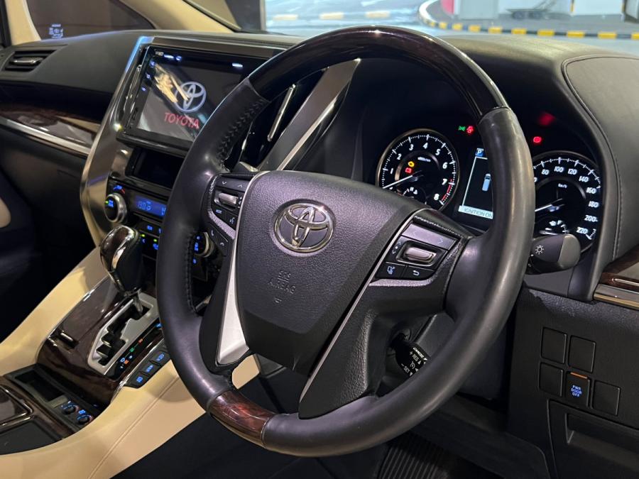 ALPHARD 350GF - Image 7