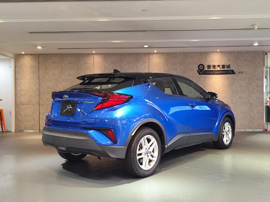 C-HR Hybrid - Image 2