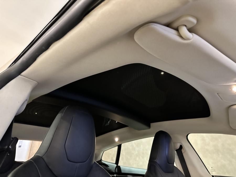 Model S 85 - Image 2