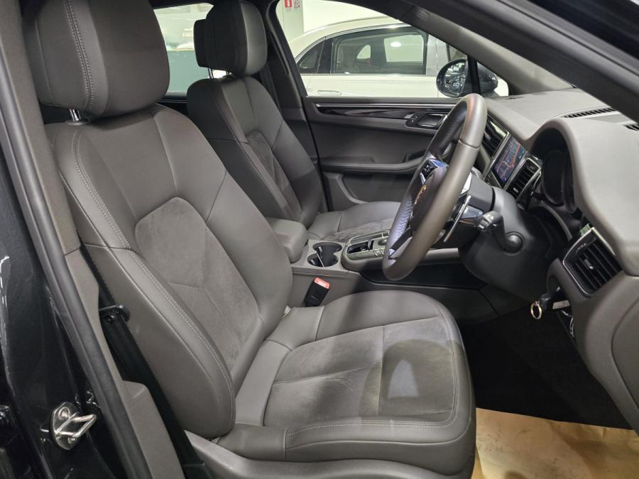 MACAN S - Image 6