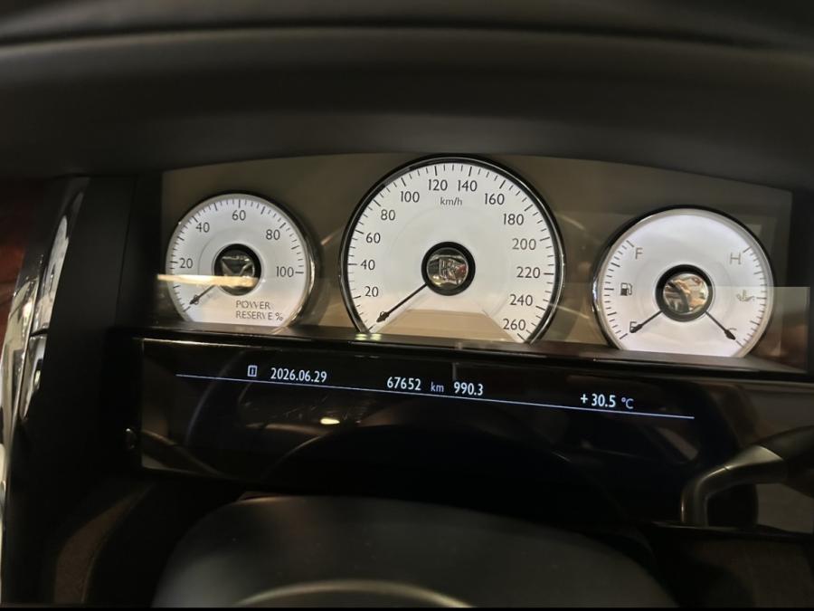 Rolls-Royce Ghost V12 EWB - Image 8