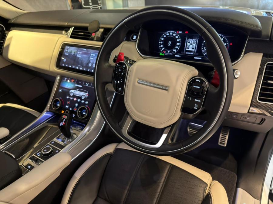 RANGE ROVER SPORT 3.0 P380 - Image 8