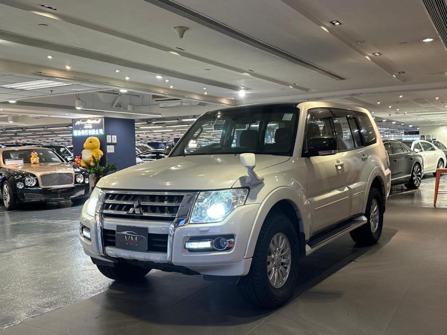 PAJERO 3.0 7座 - Image 3