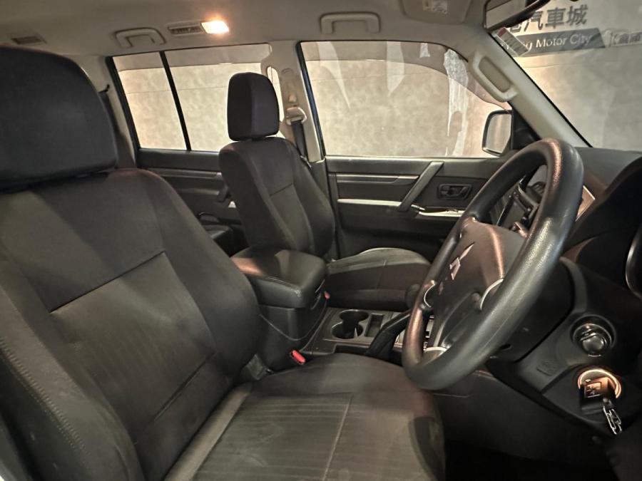 PAJERO 3.0 7座 - Image 6