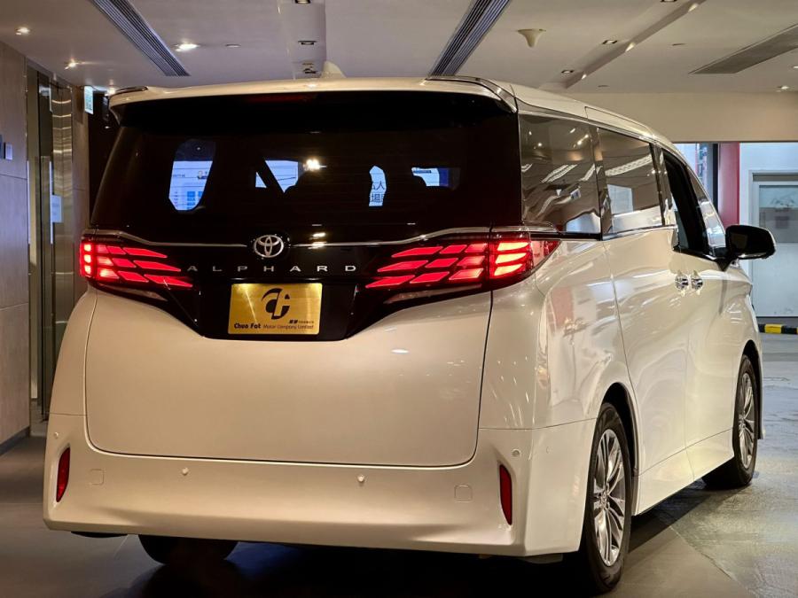 Alphard 2.5 Z - Image 2