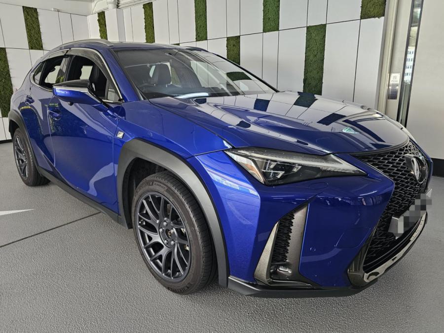 LEXUS UX200 F-SPORT