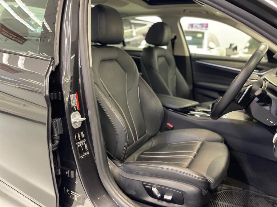 520d - Image 5