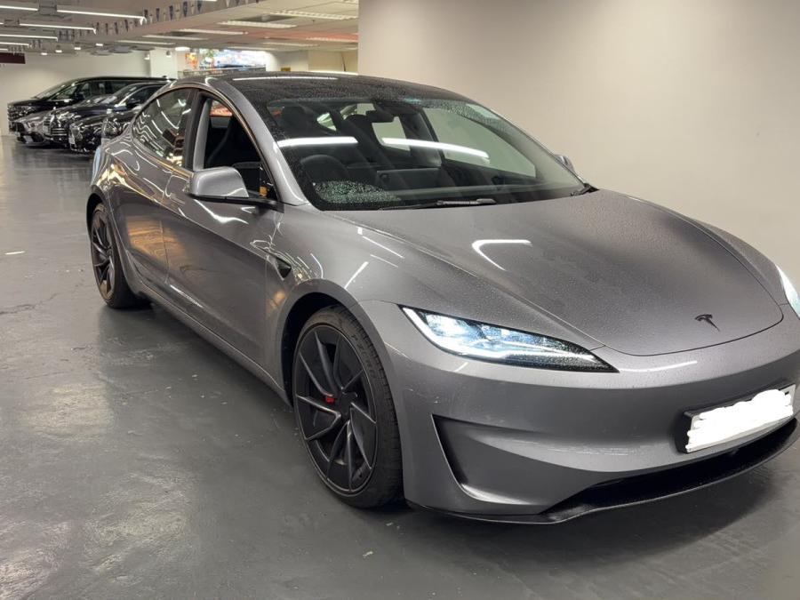 TESLA 特斯拉 MODEL 3 PERFORMANCE