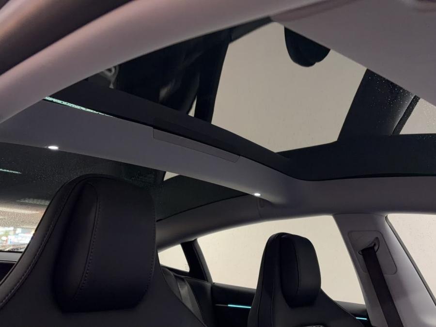 MODEL 3 PERFORMANCE - Image 6