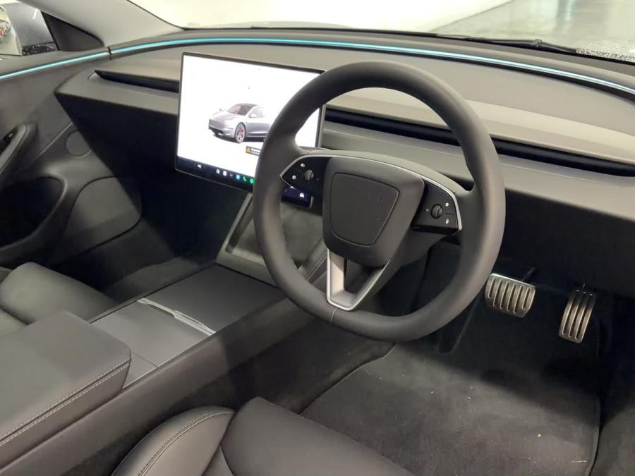 MODEL 3 PERFORMANCE - Image 3