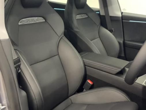 MODEL 3 PERFORMANCE - Image 4