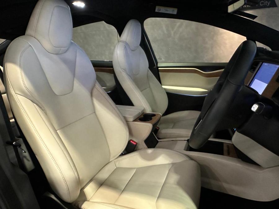 Model X Long Range - Image 10
