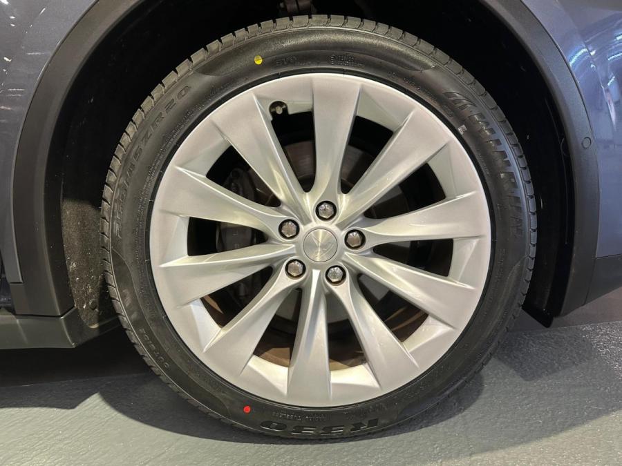 Model X Long Range - Image 15