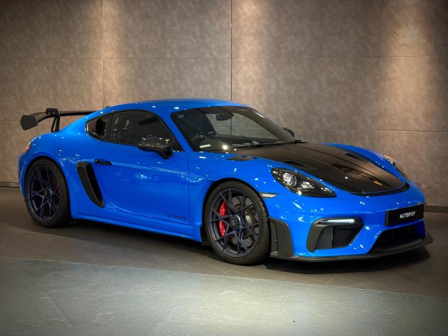 PORSCHE 718 CAYMAN GT4 RS