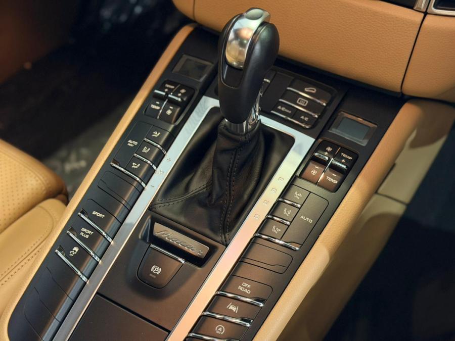 Macan S - Image 7