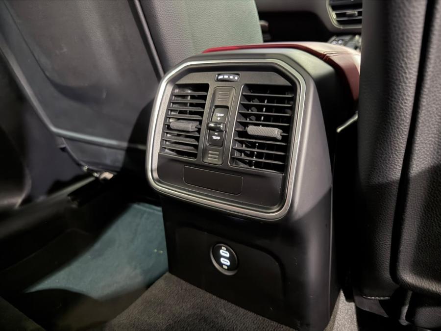 Macan - Image 8