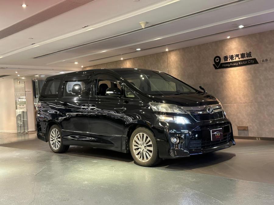 TOYOTA 豐田 Vellfire 2.4