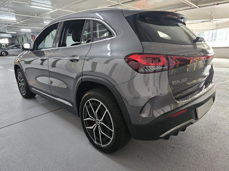 EQA350 4MATIC - Image 2