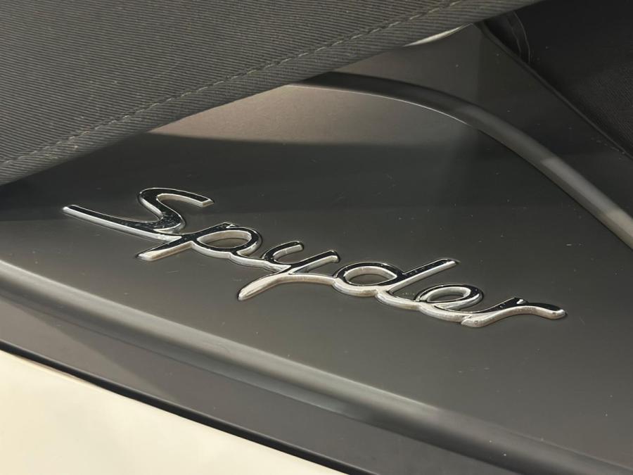 718 Boxster Spyder - Image 7