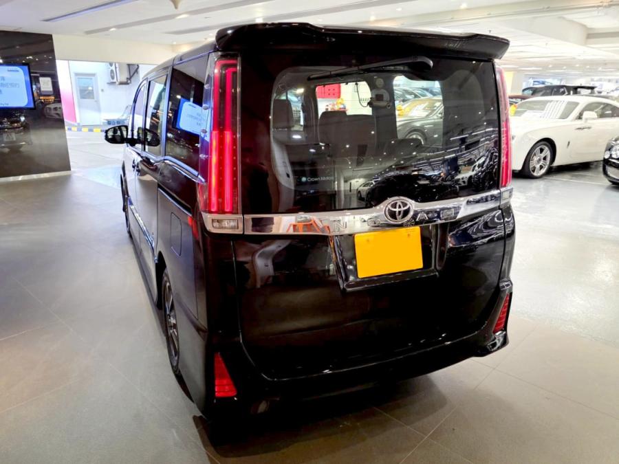 NOAH LUXURY FACELIFT - Image 4