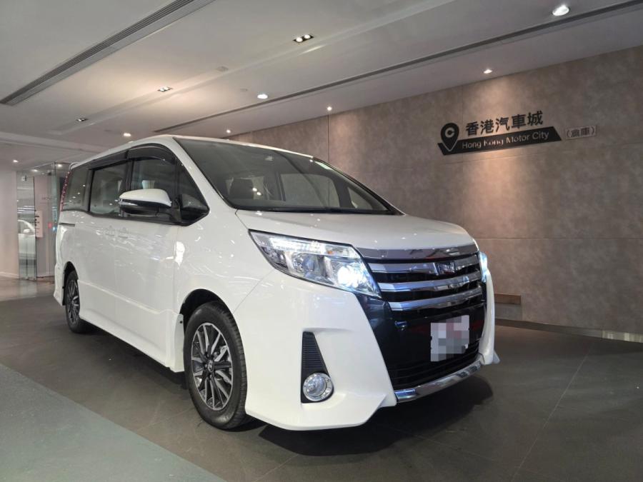 TOYOTA 豐田 NOAH DELUXE