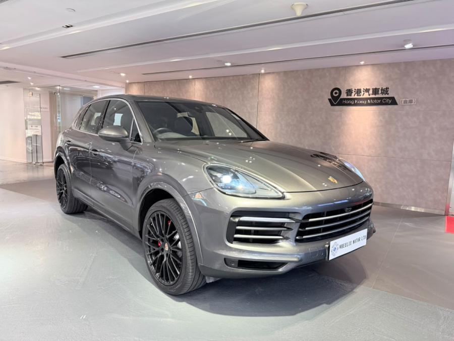 PORSCHE 保時捷 Cayenne