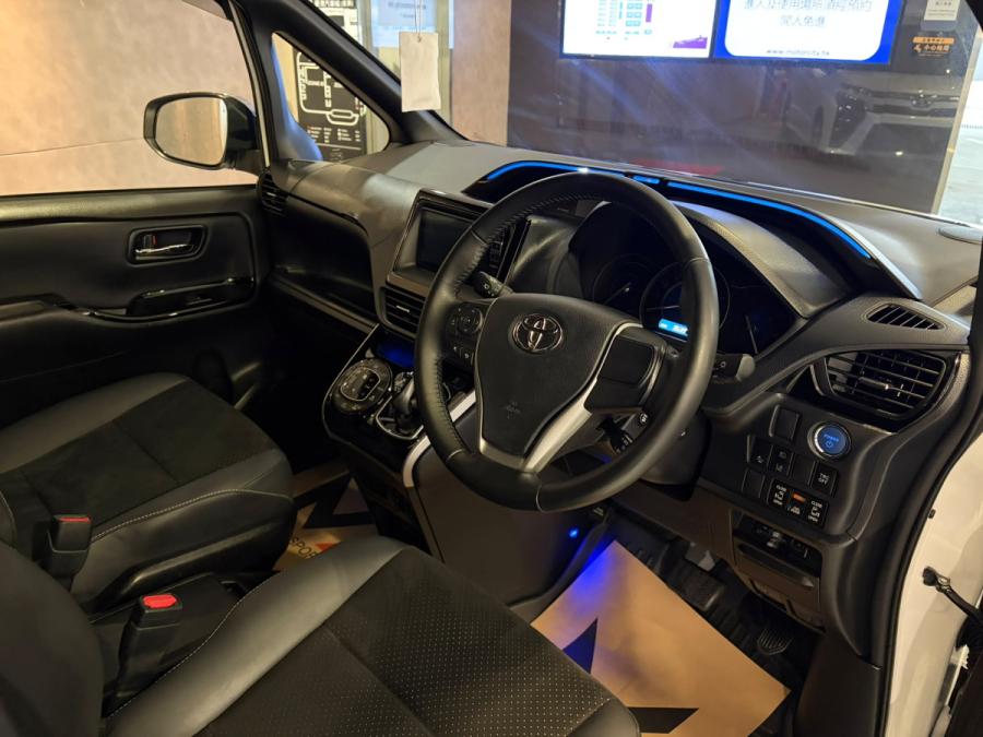 VOXY ZS HYBRID 煌III - Image 3