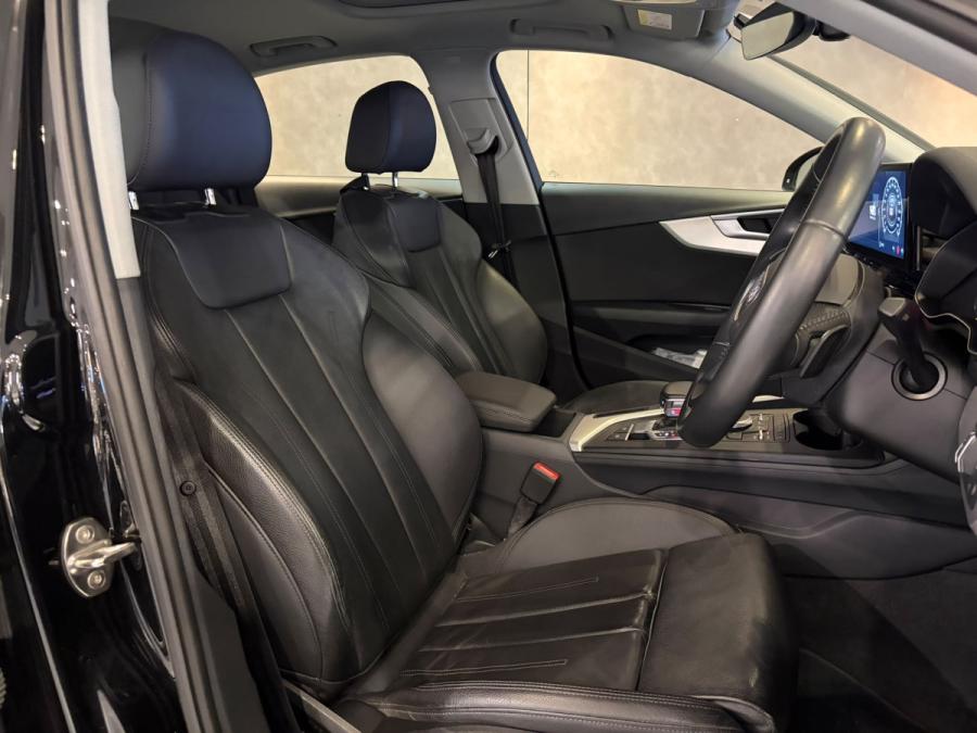COROLLA WXB TOURING - Image 5