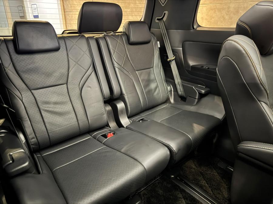 VELLFIRE 2.4 TURBO - Image 9