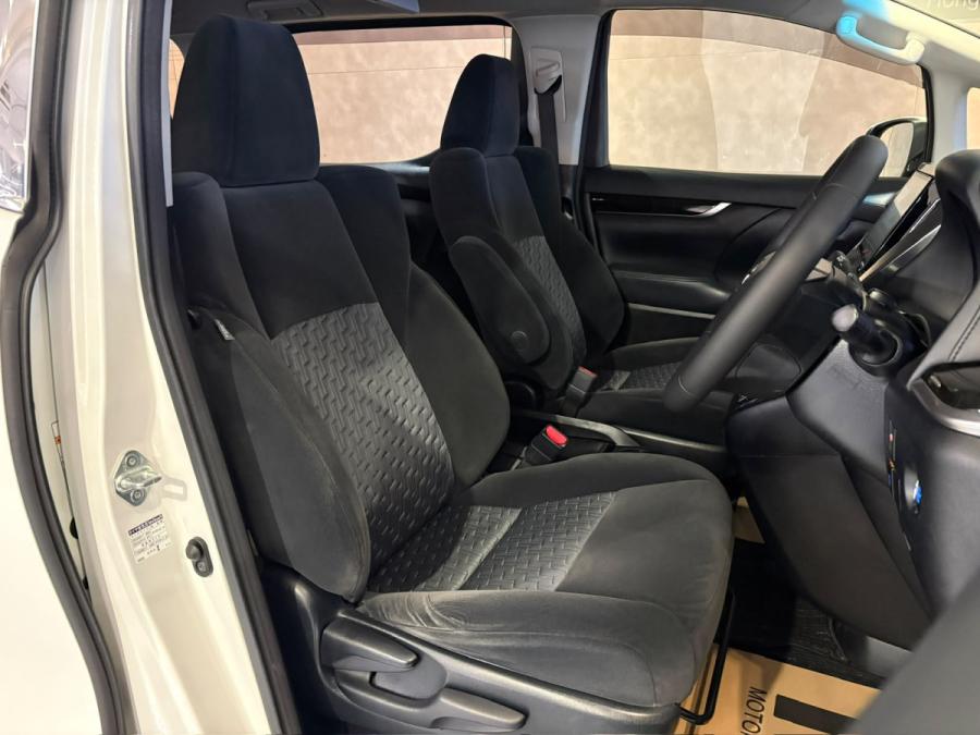 VELLFIRE 2.5Z Modellista 8座 - Image 6