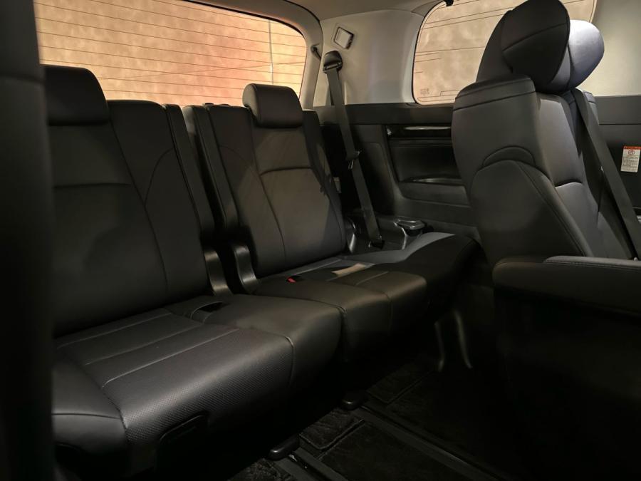Alphard 2.5 SRC Modellista - Image 5