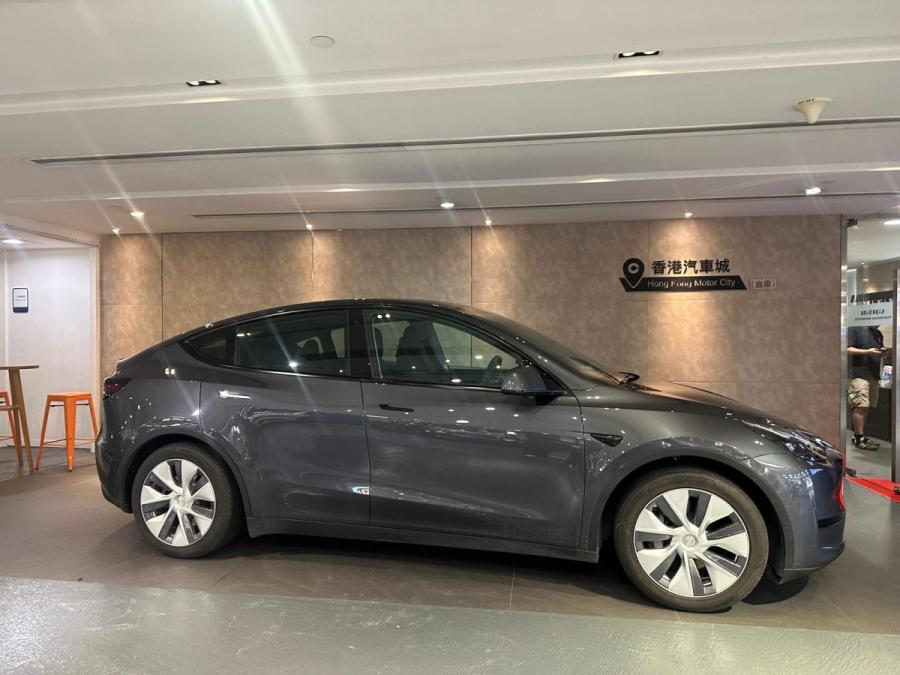 MODEL Y SR - Image 2