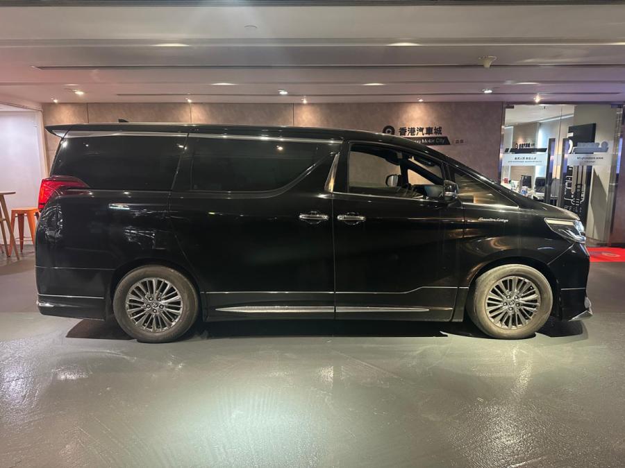 ALPHARD 3.5 Executive Lounge Modellista - Image 2
