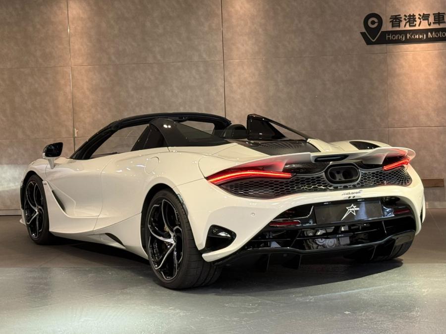 750S Spider - Image 2