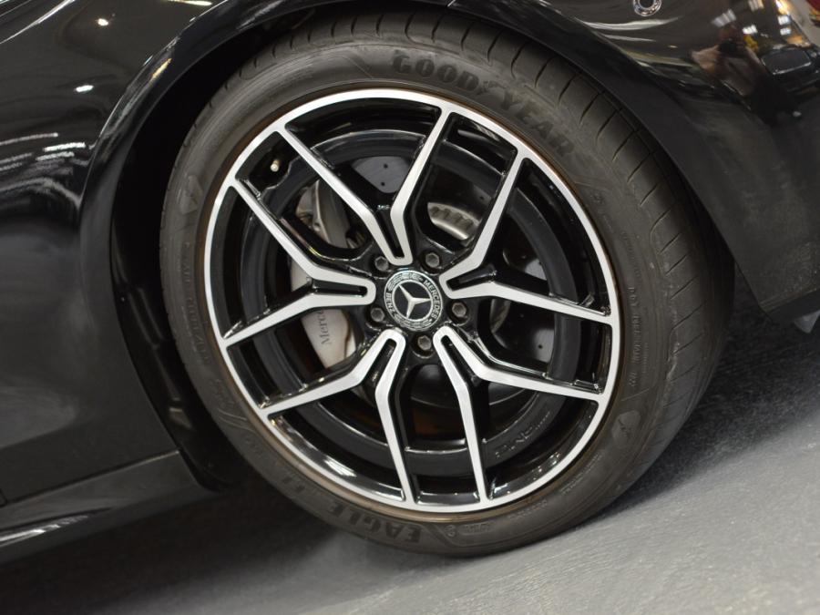 E200 AMG FACELIFT - Image 5