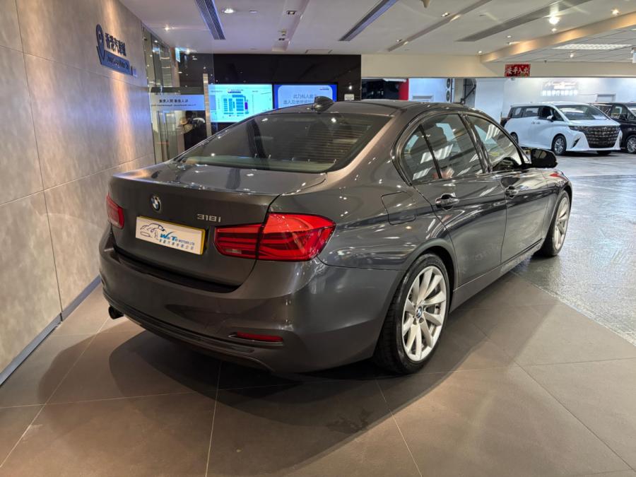 318ia Saloon Sport - Image 7