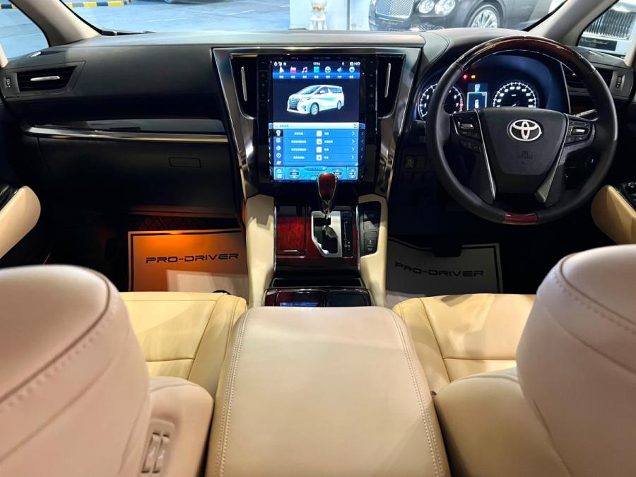 ALPHARD - Image 4