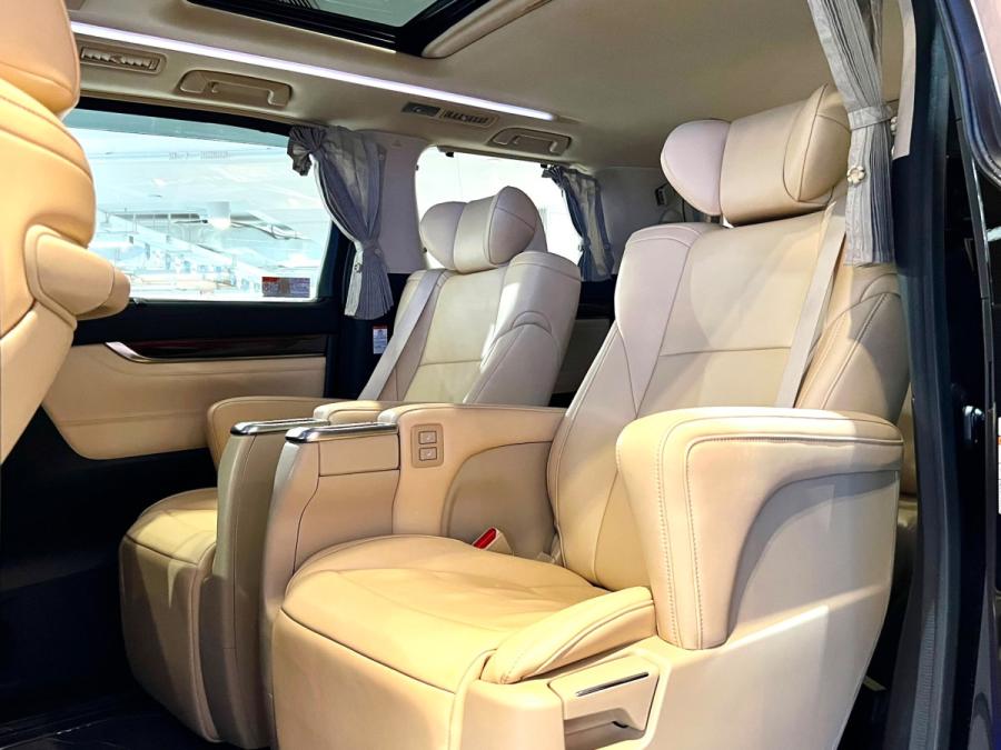 ALPHARD - Image 8